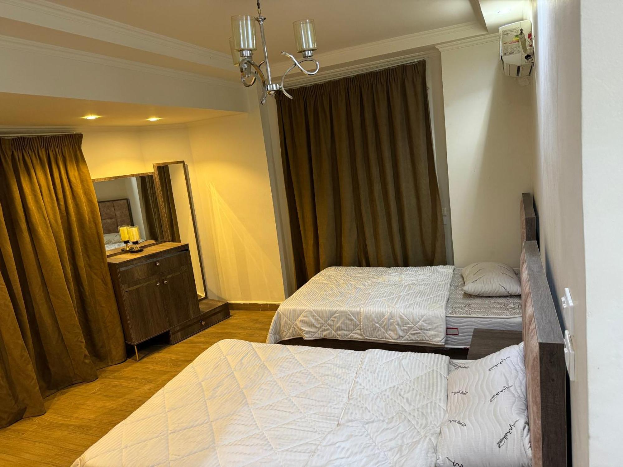 4شارع نبلس المهندسين Cairo